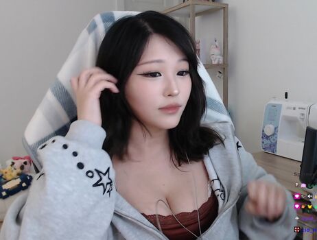 Full leaked Kang hee yoon private onlyfans photo