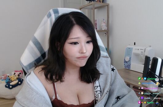 Full leaked Kang hee yoon private onlyfans photo