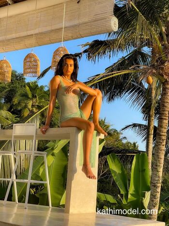 Full leaked Kathycr page private onlyfans photo