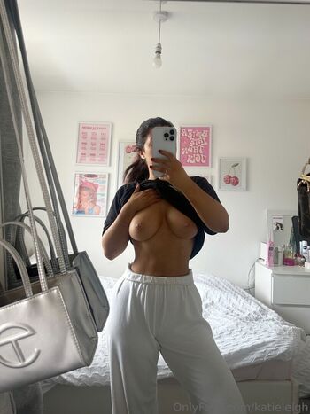 Full leaked Katieleigh private onlyfans photo