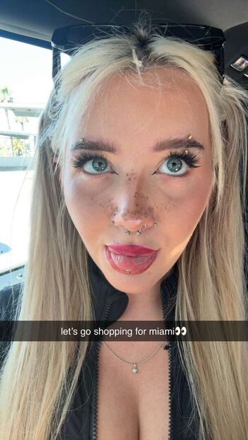 Full leaked Kayla malecc private onlyfans photo