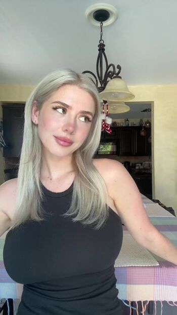 Full leaked Kaymarie private onlyfans photo