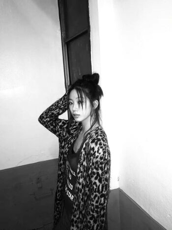 Kazuha Nakamura 中村 一葉