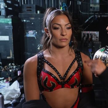 Full leaked Kendal grey private onlyfans photo