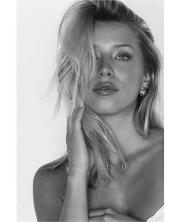 Full leaked Kenzi hope private onlyfans photo