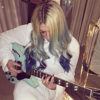KeshaRose