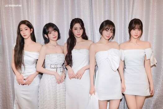 Kim Chaewon 김채원 [Le Sserafim]