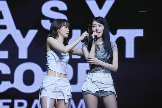 Kim Chaewon 김채원 [Le Sserafim]