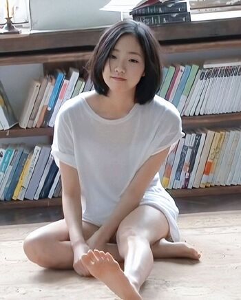 Kim Go Eun