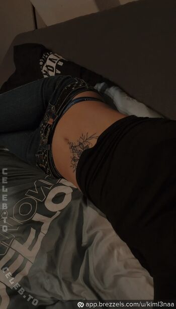 Full leaked Kimlnaa private onlyfans photo