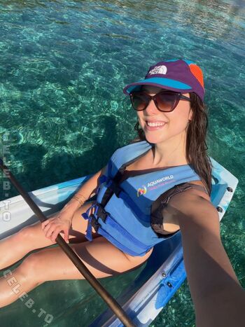 Full leaked Kira kosarin  page private onlyfans photo