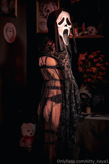 Kitty_Kay1