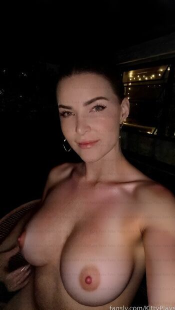 Full leaked Kittyplays private onlyfans photo