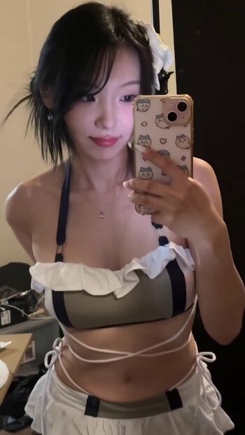 Full leaked Aloegoddess/ private onlyfans photo