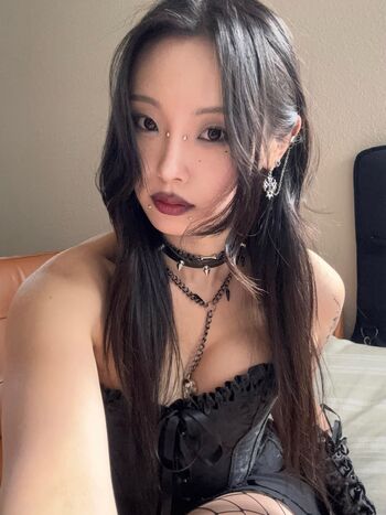 Full leaked Miki napolitano/ private onlyfans photo