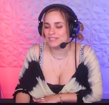 Kristen Stephensonpino