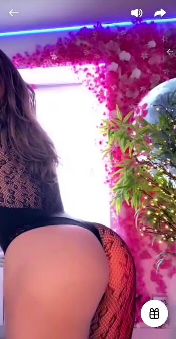 Full leaked Kukolka private onlyfans photo