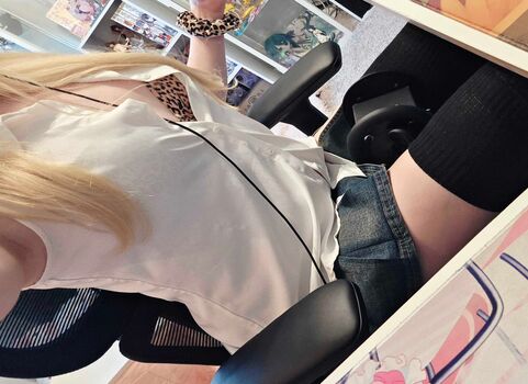 Full leaked Kumogorogoro private onlyfans photo