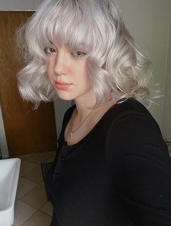 Full leaked Kvwviiju page private onlyfans photo