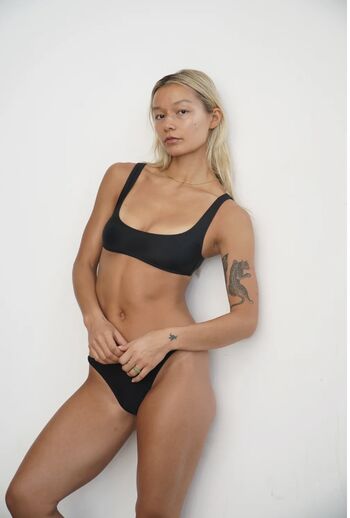 Full leaked Ariellelael / private onlyfans photo