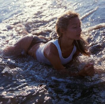 Full leaked Jadelouof/ private onlyfans photo