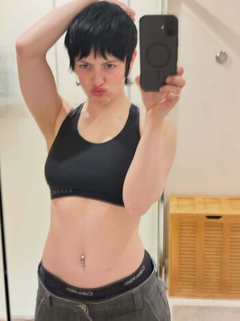 Full leaked Kyranekko private onlyfans photo