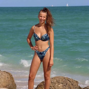 Full leaked Lnchen private onlyfans photo