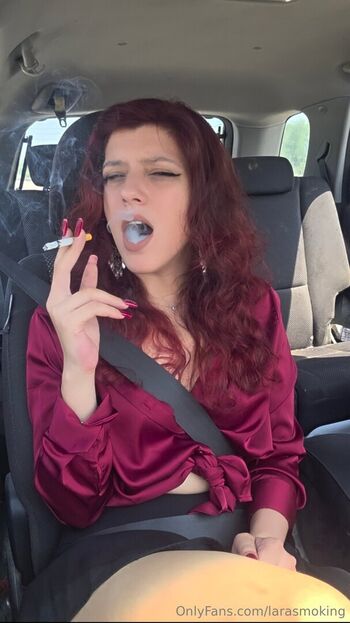 larasmoking