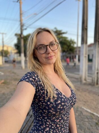 Full leaked Larissa sophia private onlyfans photo