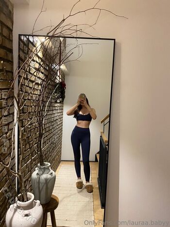 Lauraa.babyy