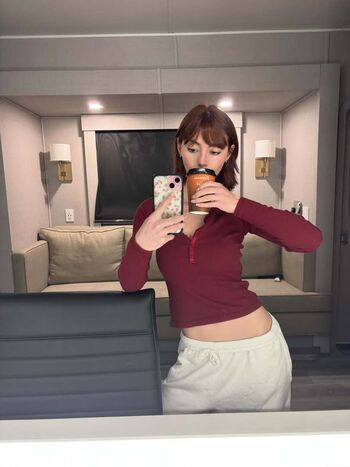 Full leaked Lauren donzis private onlyfans photo