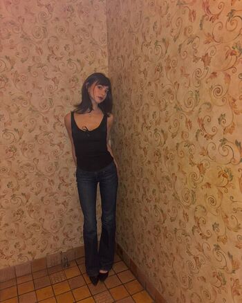 Full leaked Lauren donzis private onlyfans photo