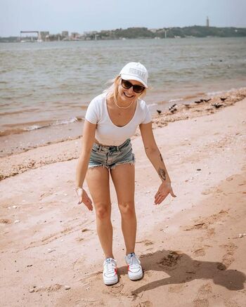 Full leaked Lea maria jahn private onlyfans photo