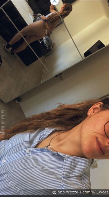 Full leaked Lea wcet private onlyfans photo
