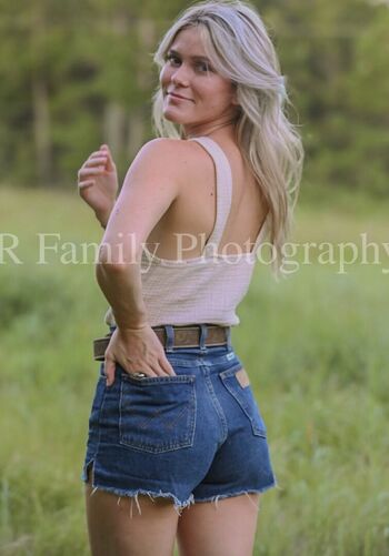 Full leaked Leah goodrich private onlyfans photo