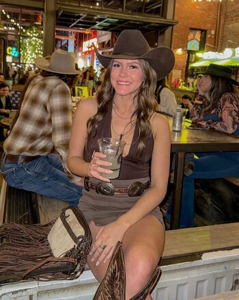 Full leaked Leah goodrich private onlyfans photo