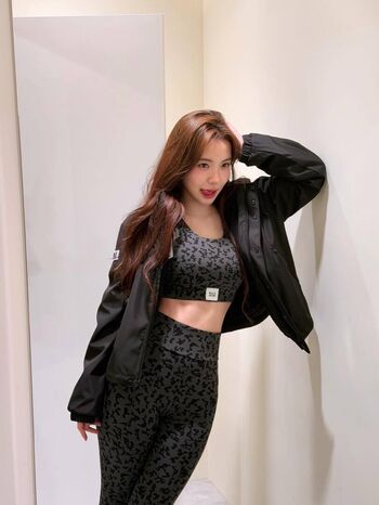 Lee Dahye 이다혜 / le_dahye