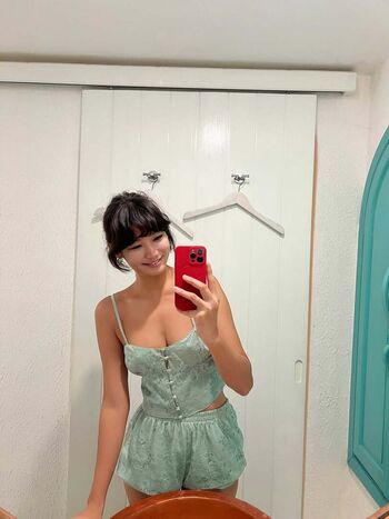 Full leaked Lee hee eun page private onlyfans photo