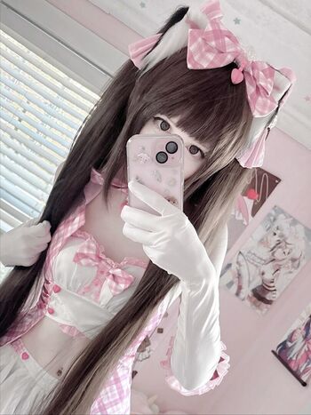 Full leaked Aliaugh/ private onlyfans photo