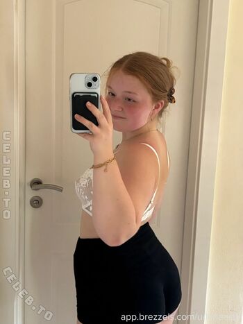 Full leaked Lenaastk page private onlyfans photo