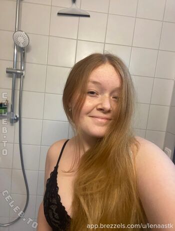 Full leaked Lenaastk private onlyfans photo