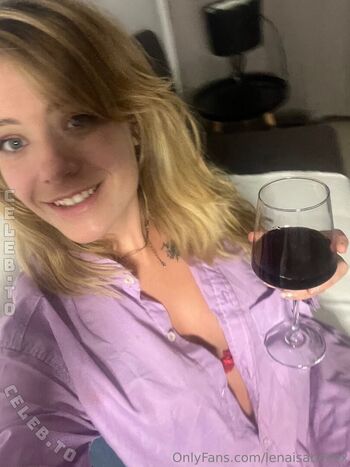 Full leaked Lenaisabellex private onlyfans photo