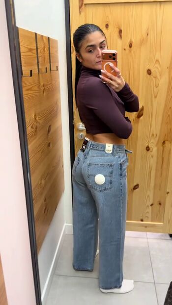 Full leaked Lenna vivas page private onlyfans photo