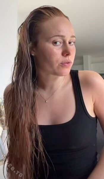 Full leaked Leoobalys private onlyfans photo