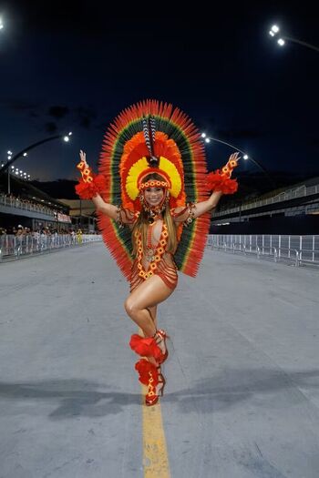 Full leaked Mikayla campinos / private onlyfans photo