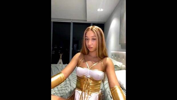 Full leaked Emma ruby/ private onlyfans photo