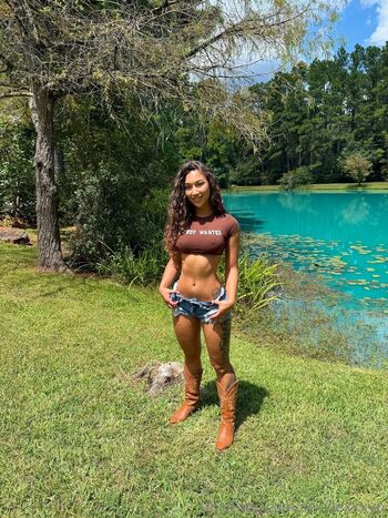 Full leaked Keeley hazell/ private onlyfans photo