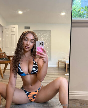 Full leaked Keoki star/ private onlyfans photo