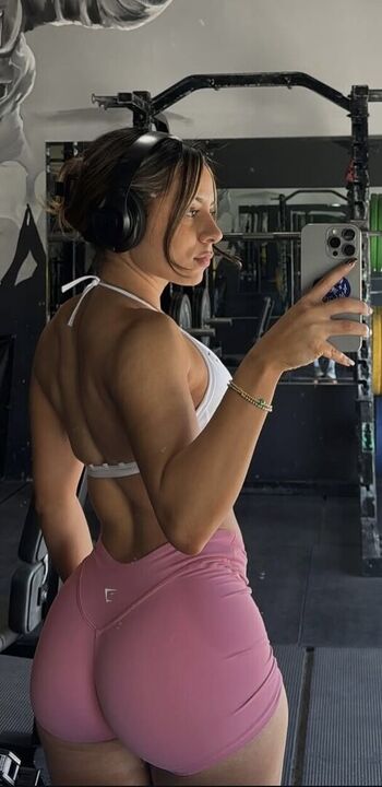 Full leaked Leyah toland private onlyfans photo