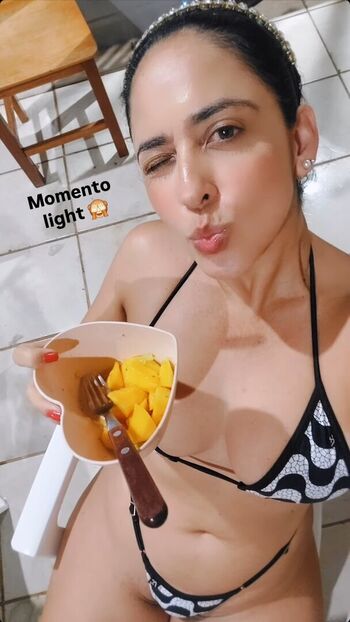 Lia Castro